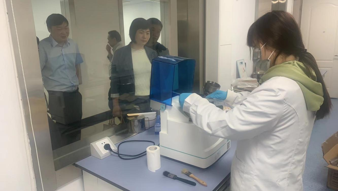 咸寧高新區領導深入調研，助推食品飲料產業檢驗檢測服務升級